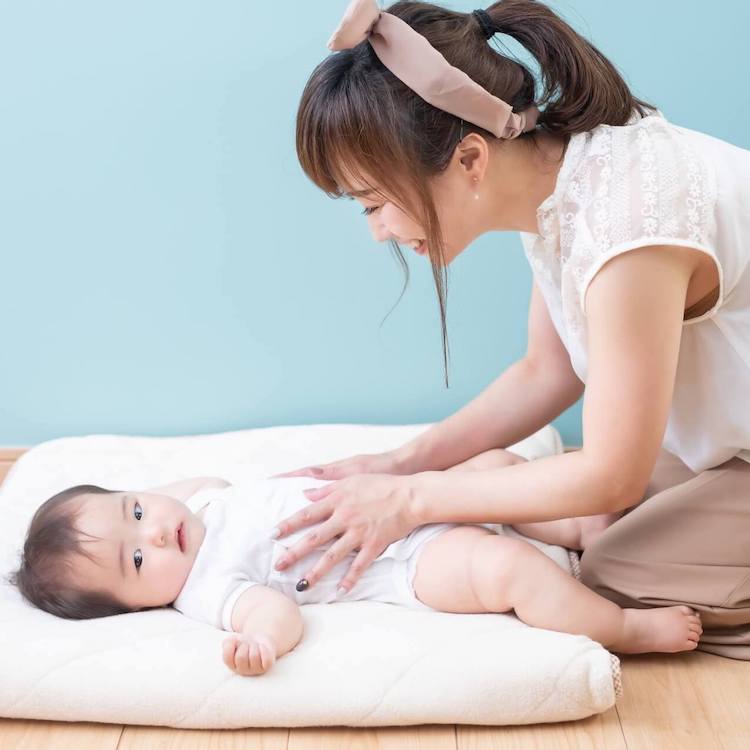 わらべうたベビーマッサージクラス